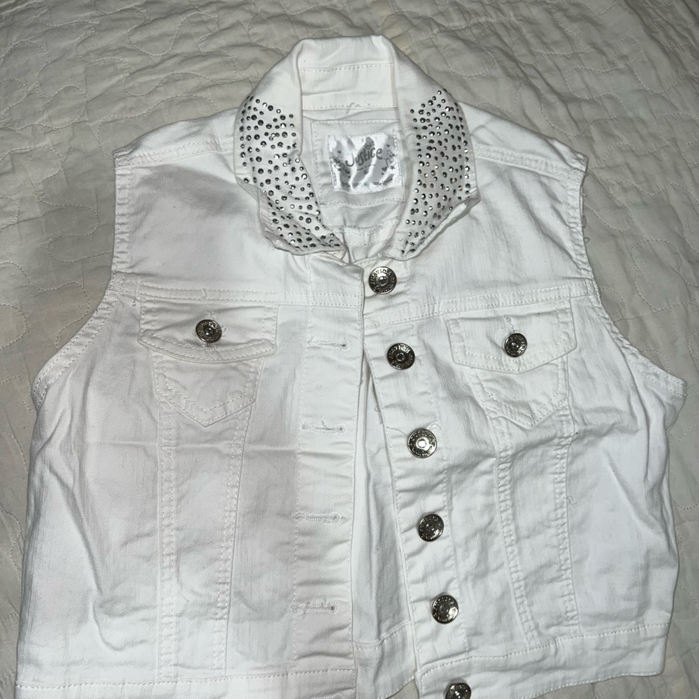 Justice vest
